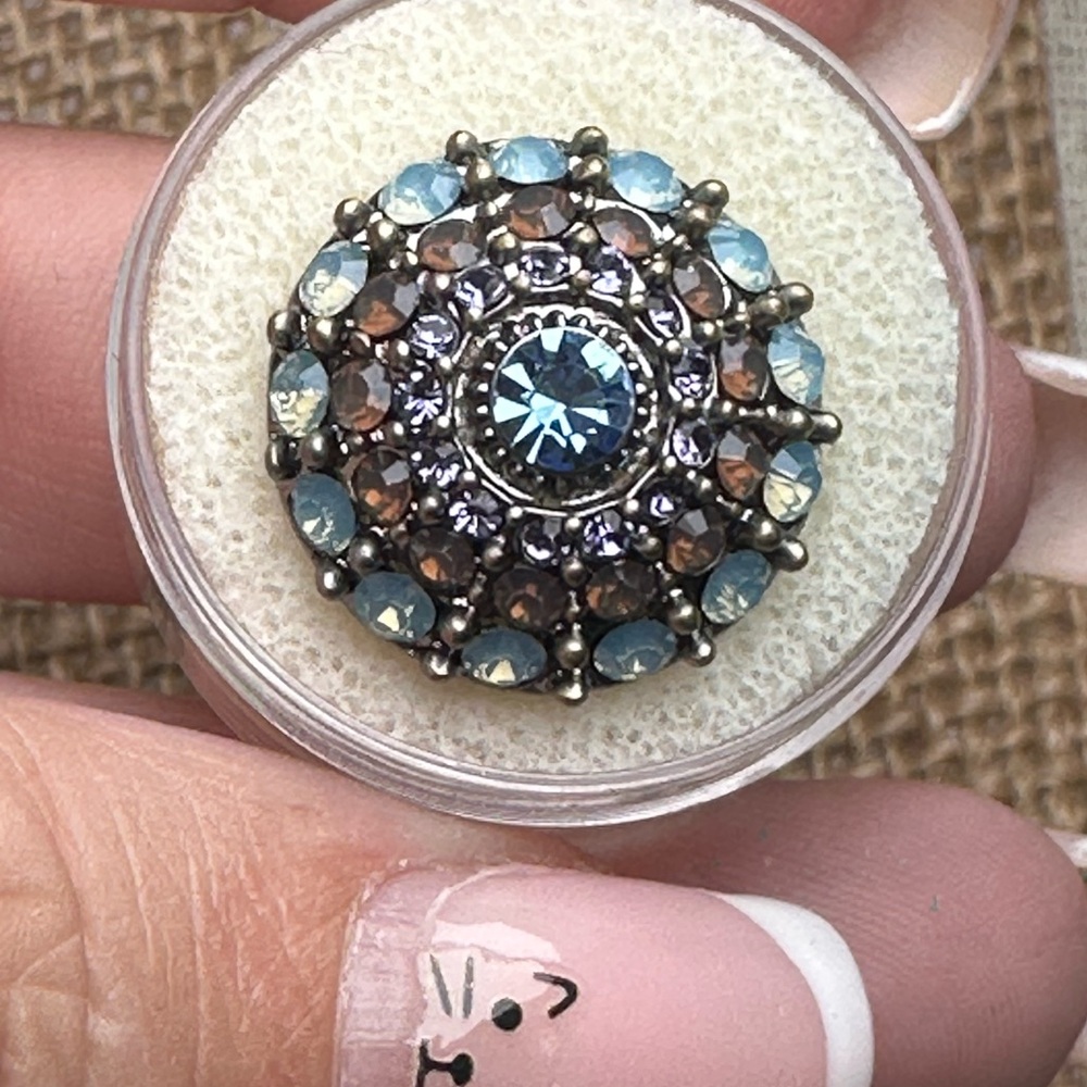 Magnolia and Vine 18mm Original Galaxy Amber Snap